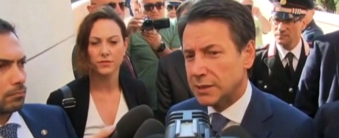 Copertina di Manovra, Conte: “Ho piena fiducia in Tria. Polemiche lasciano il tempo che trovano”