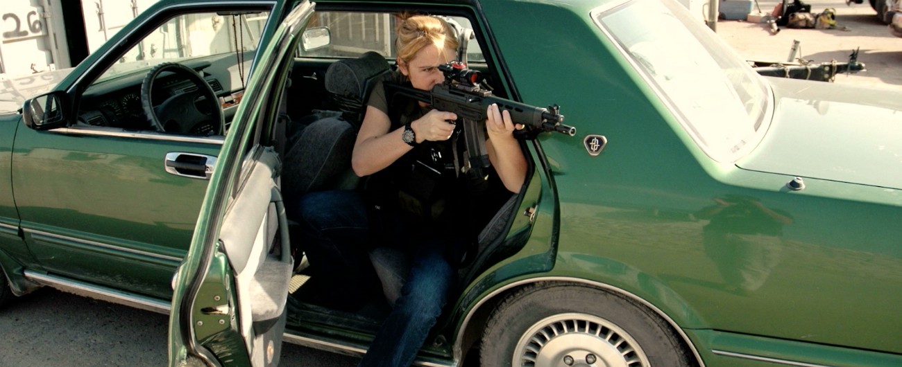 Copertina di Il racconto del reale, professione contractor. Chi sono i professionisti della guerra: le storie di Valeria e Alex