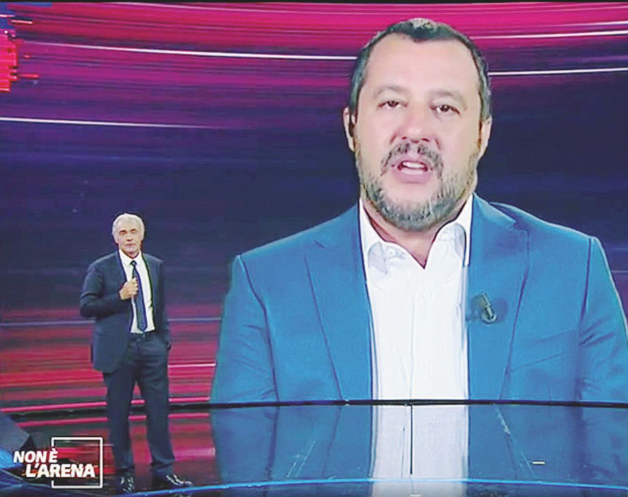 Giletti alza e Salvini schiaccia. Il gran volley domenicale in tv