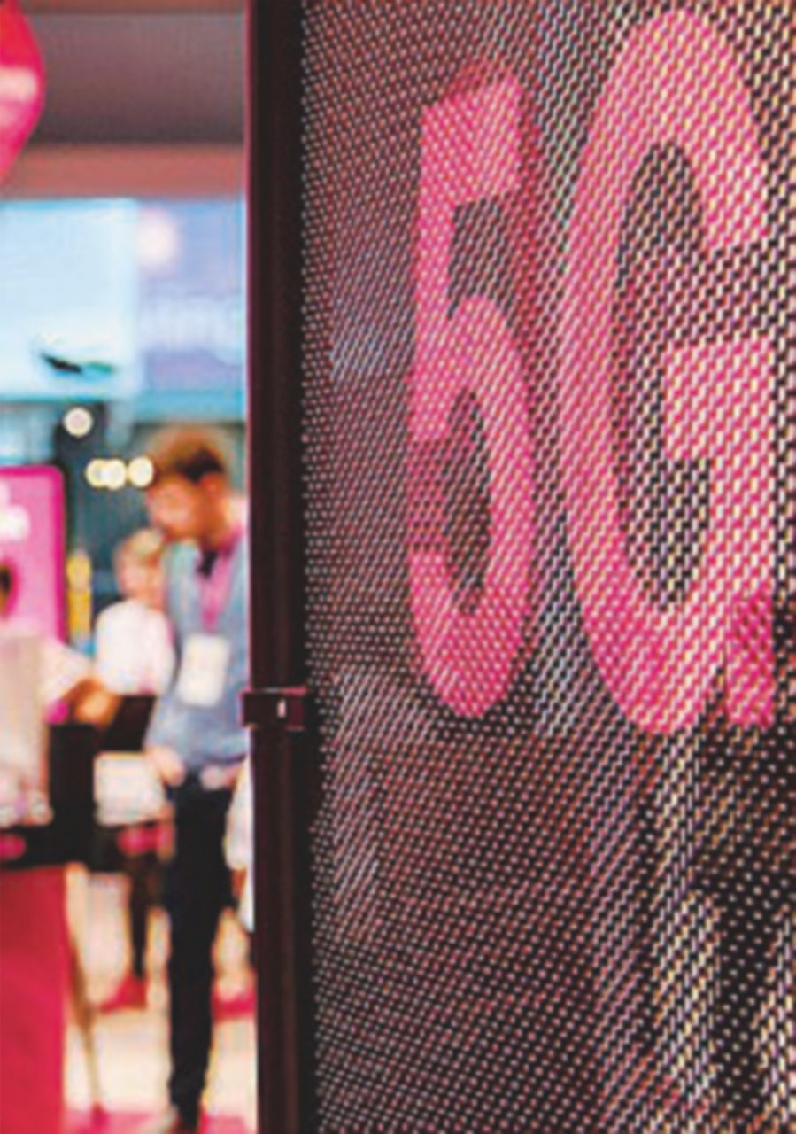Asta per internet 5G: lo Stato ha raccolto già 5 miliardi di euro