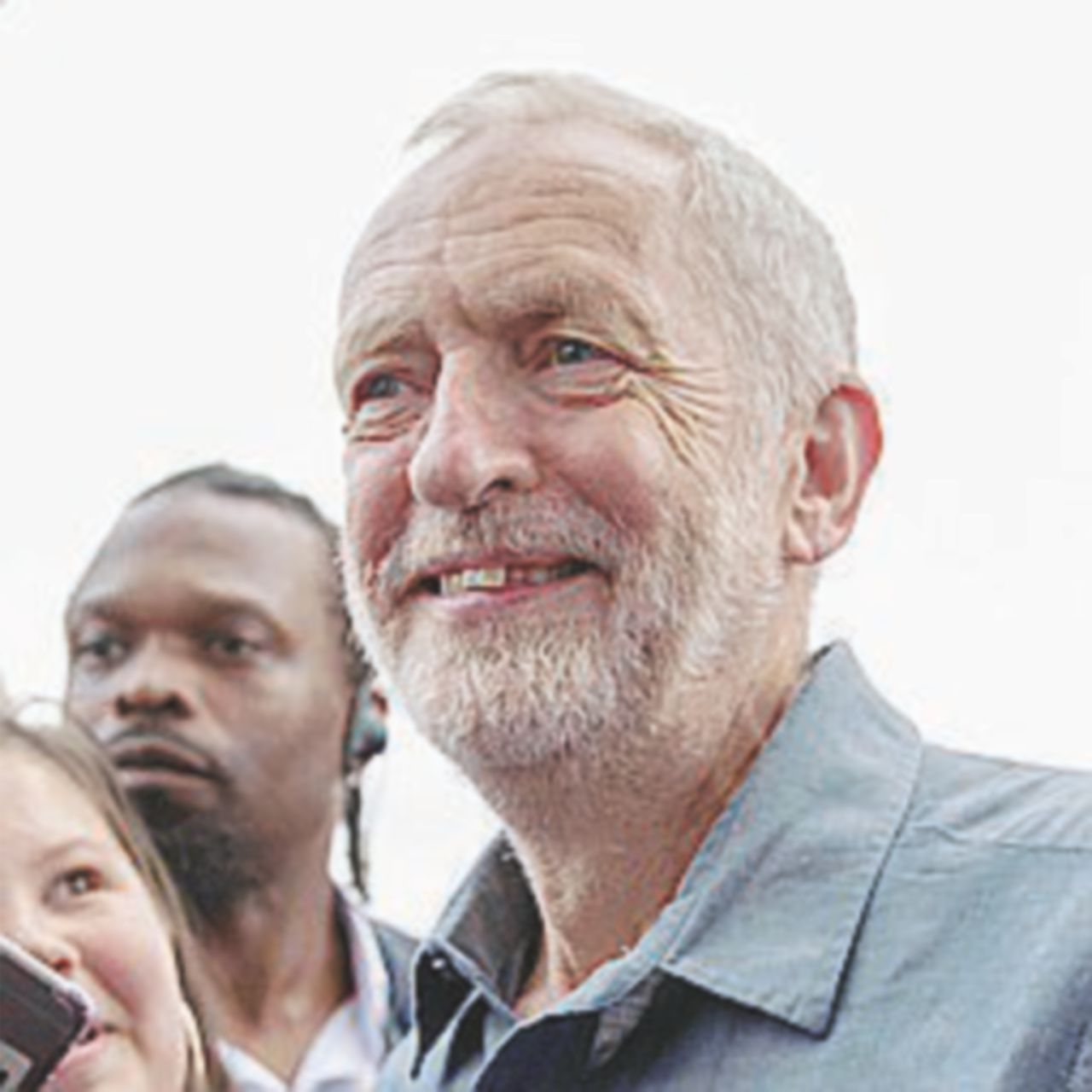 Corbyn si piega: dal Labour sì a referendum bis sulla Brexit