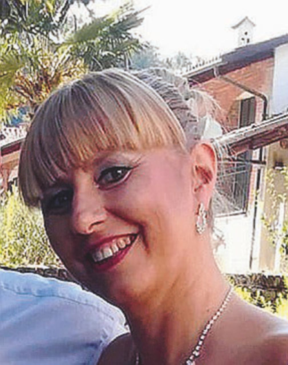 Copertina di “Ola al funerale? Non scherziamo”