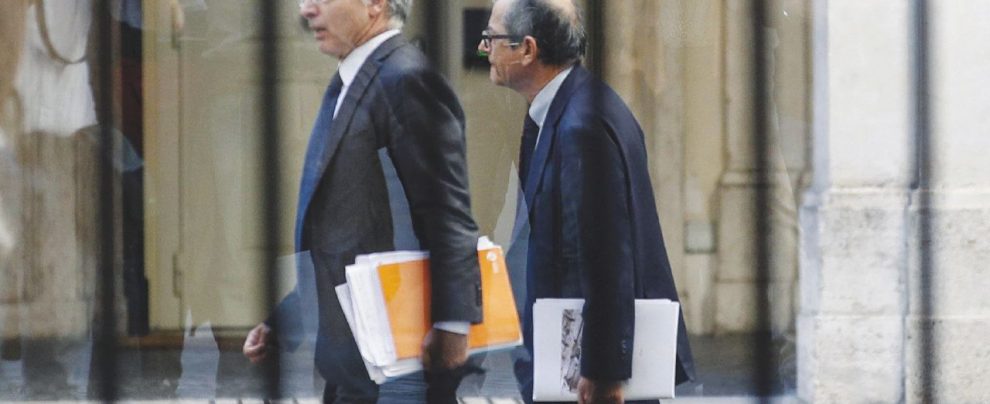 Guerra al Fiscal compact: il governo sfida Bruxelles Guerra al Fiscal compact: il governo sfida Bruxelles