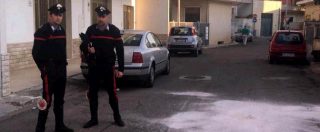 Copertina di Lecce, litiga con i vicini e spara: 3 morti. La confessione: “Parcheggiavano davanti a casa, questa storia doveva finire”