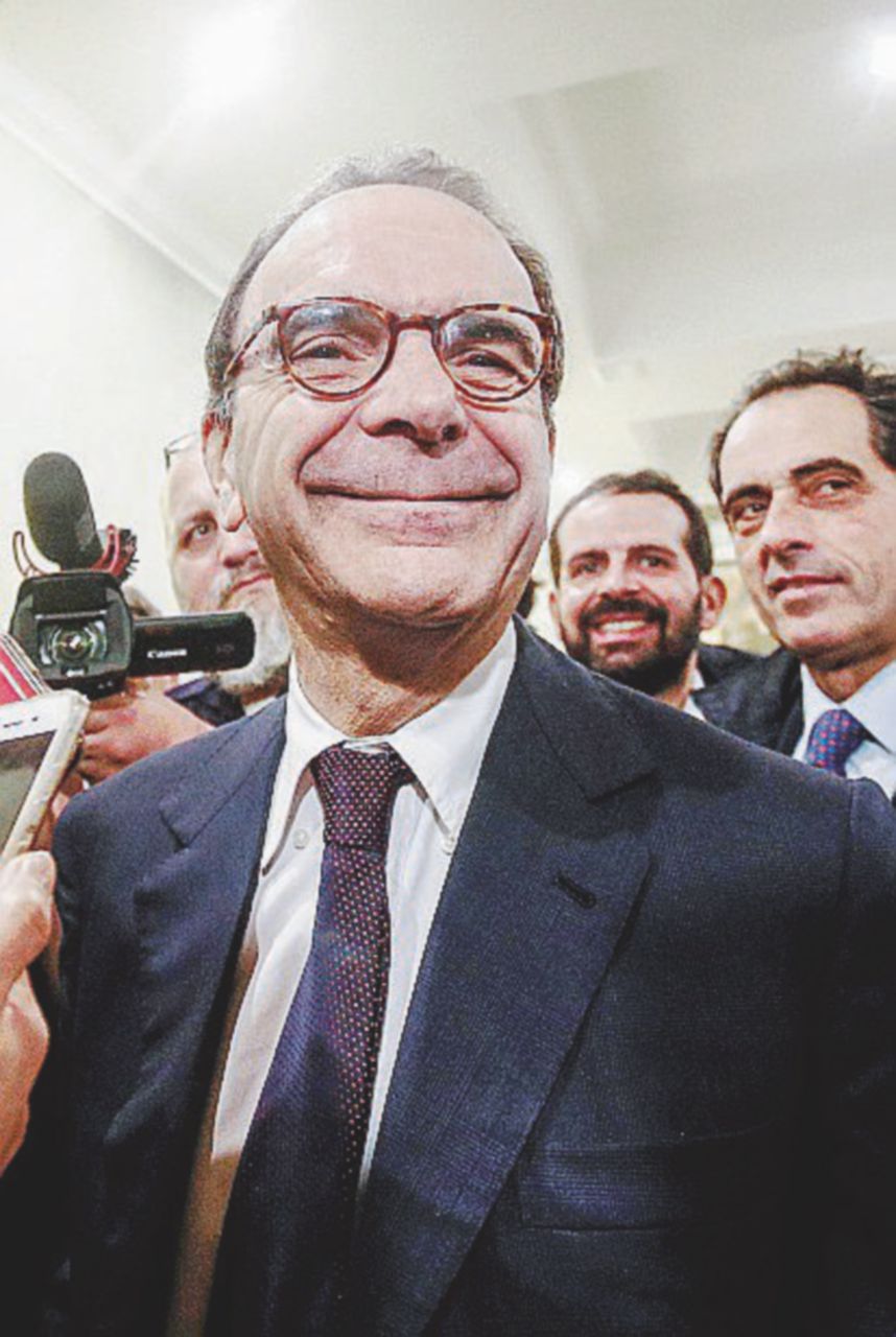 Salvini, Parisi, Gelmini in fuga da Milano