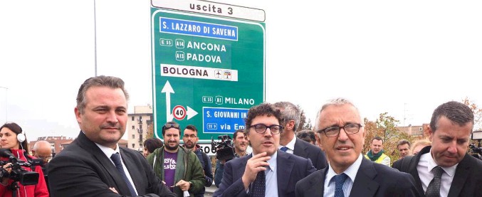 Incendio tangenziale Bologna, riapre il raccordo sull’A14: lavori completati in 53 giorni (in anticipo sulle previsioni)