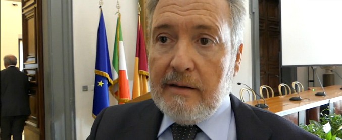 Copertina di Roma, presentato Report sui servizi pubblici: “Voto alla Capitale? Media del 5.3, ma leggera risalita rispetto al passato”