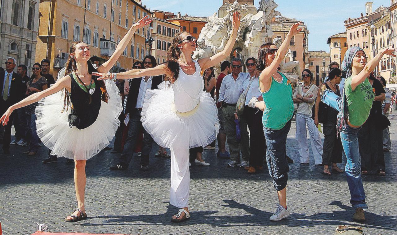 Copertina di L’Opera fantasma e i lavoratori invisibili Le Fondazioni a picco