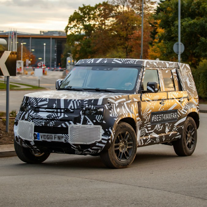 Copertina di Land Rover Defender, ecco le prime immagini del nuovo modello camuffato – FOTO