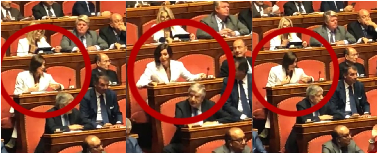 Copertina di Senato, Bernini (FI) pizzicata dai parlamentari M5s: “Fa la pianista, è vergognoso”. E Calderoli annulla il voto