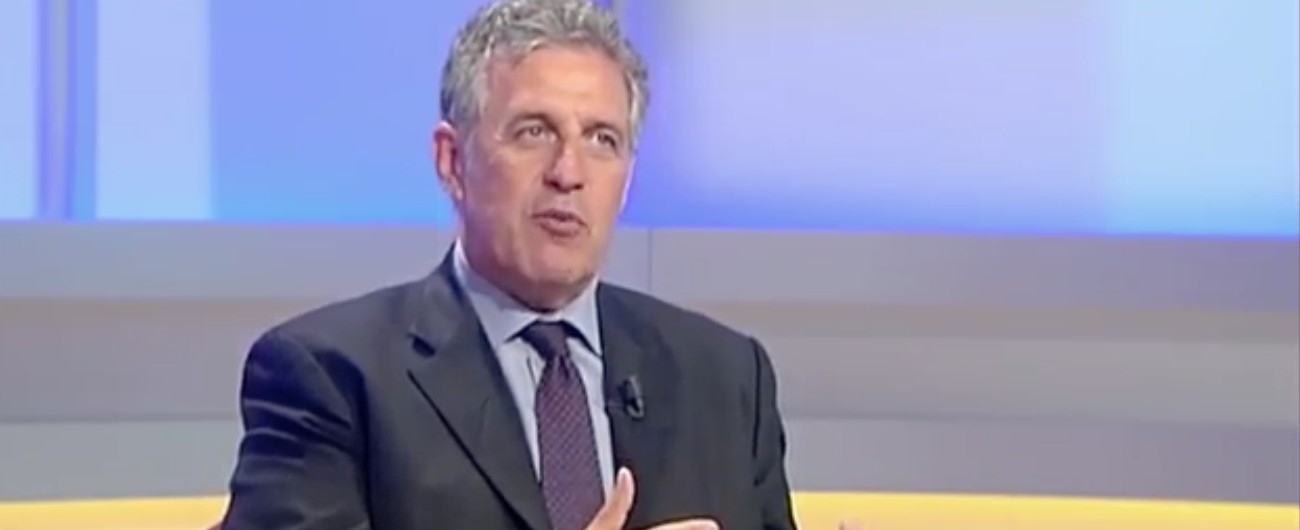 Copertina di Riace, Di Matteo a Tv2000: “Rischio strumentalizzazione per denigrare accoglienza migranti”