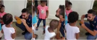 Copertina di Pozzallo, l’ispettore improvvisa uno spettacolo di magia nel centro d’accoglienza: la gioia dei bimbi migranti