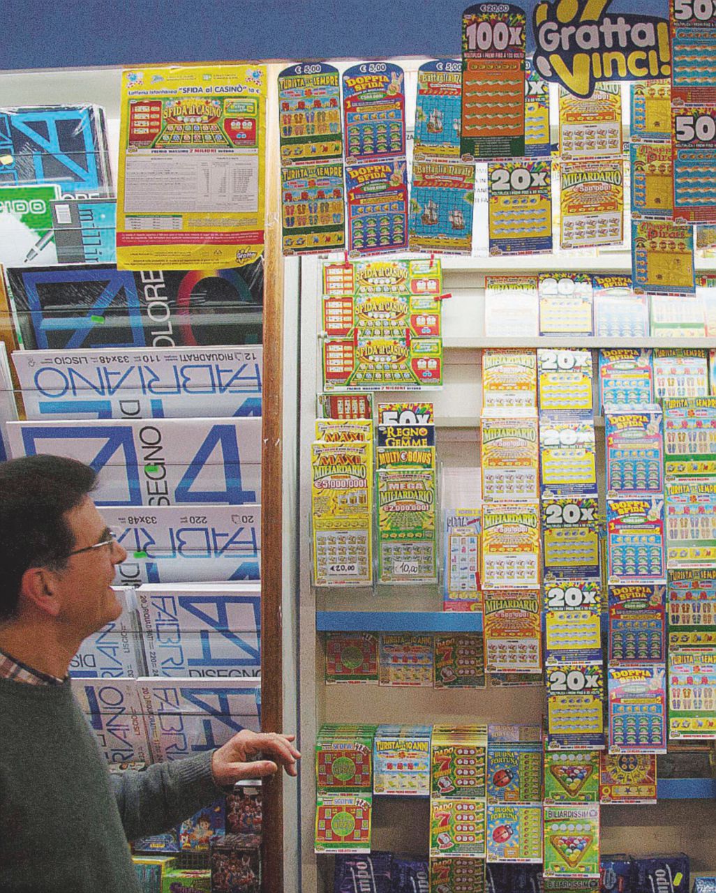Copertina di Gratta e vinci a Lottomatica. Colpo del Fortunato legale