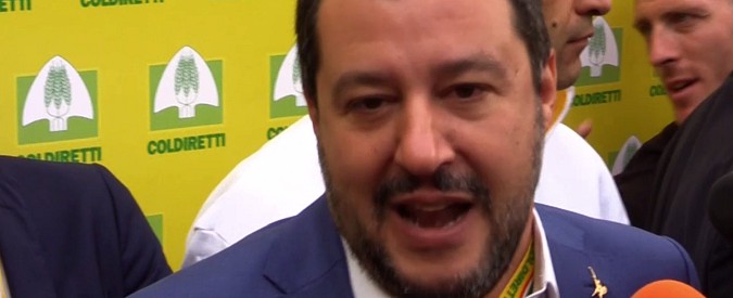 Copertina di Manovra, Salvini: “Stime Pil? Sono limitate”. Poi attacca: “Juncker e Moscovici hanno rovinato l’Europa e l’Italia”