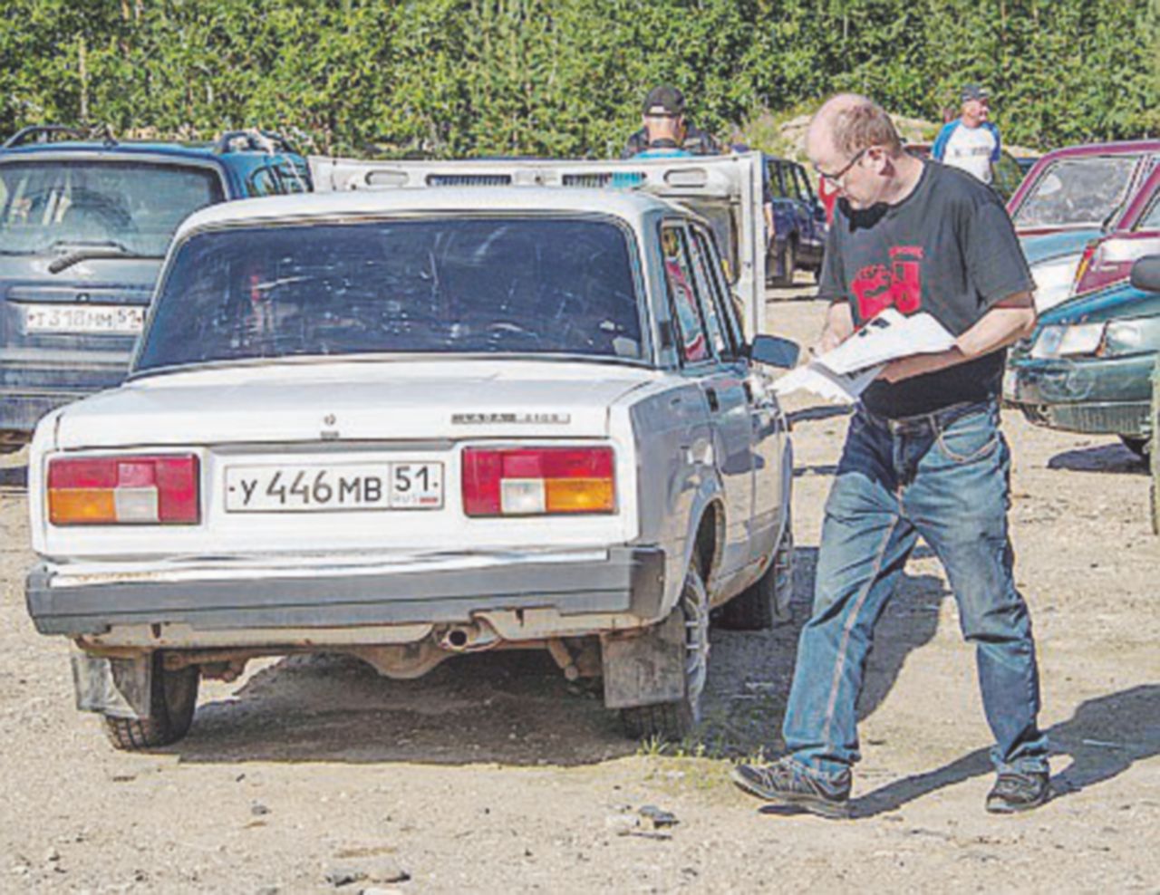 La beffa della Lada: così una targa russa ha svelato l’identità di 305 agenti militari