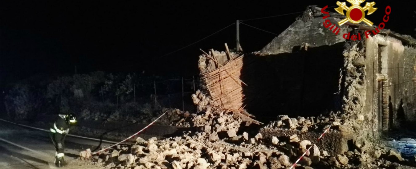 Copertina di Terremoto Catania, scossa di magnitudo 4.6 alle pendici dell’Etna. Danni a edifici antichi e cornicioni. Circa quaranta feriti lievi
