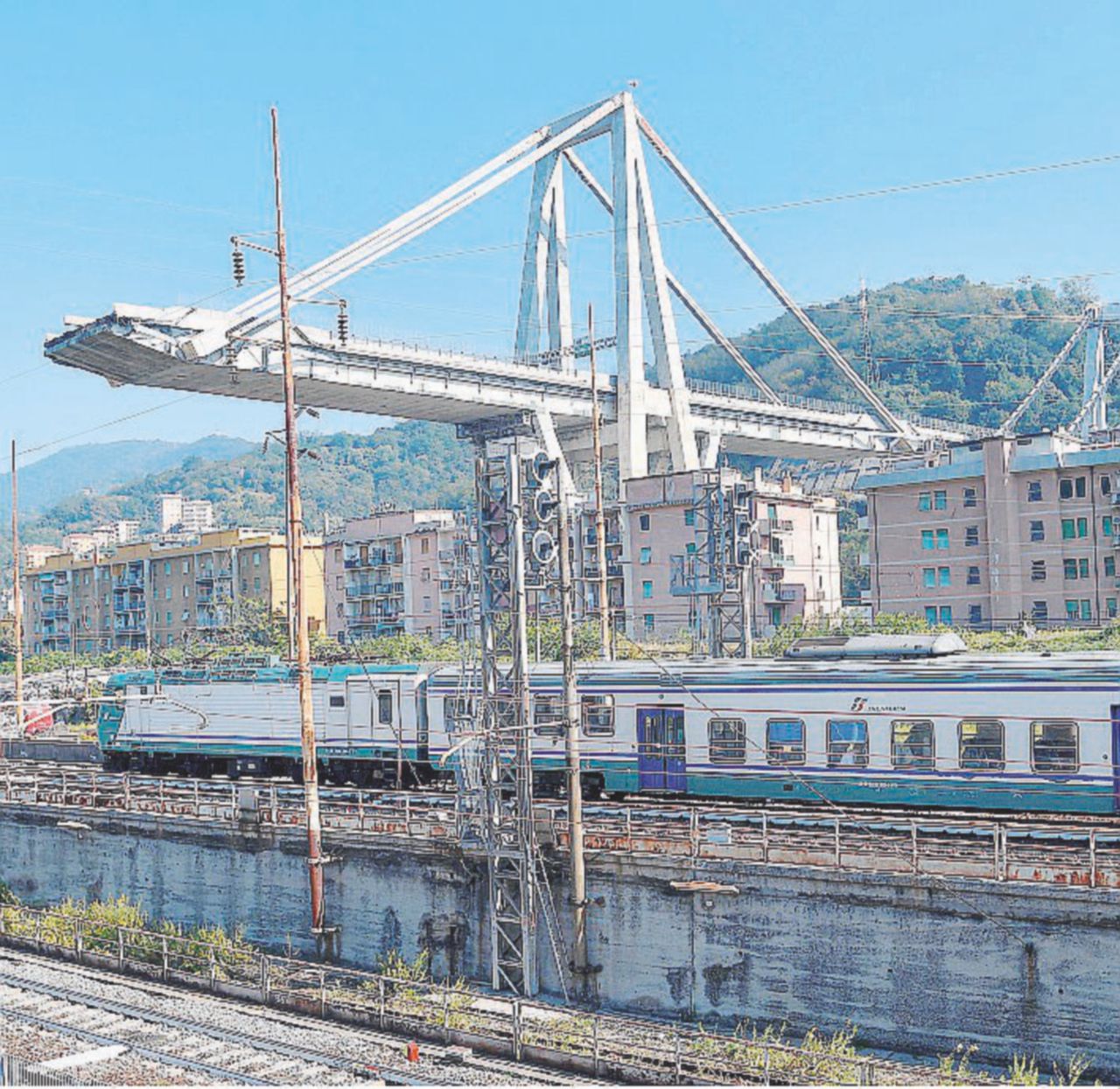 Copertina di Autostrade Spa voleva abbattere il ponte Morandi