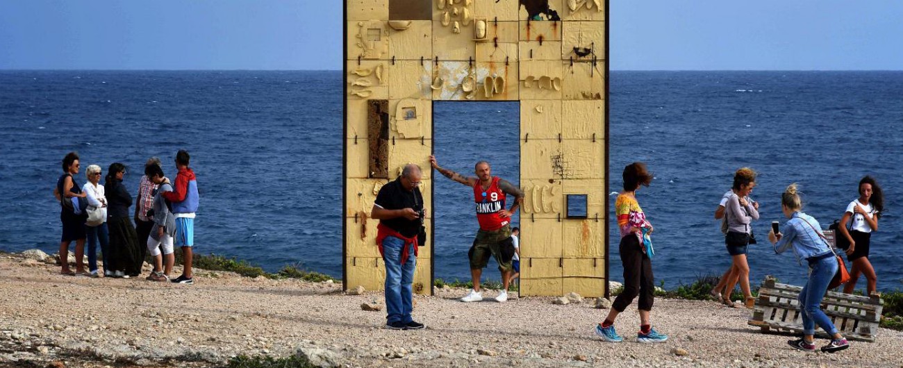 Lampedusa, bando disatteso dal Miur. Il dirigente: “Non abbiamo selezionato 21 scuole perché sono arrivati 19 progetti”