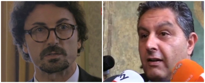 Copertina di Genova, Toninelli: “Non contestate il decreto, scritto col cuore”. Toti: “Speriamo sia scritto anche con il cervello”