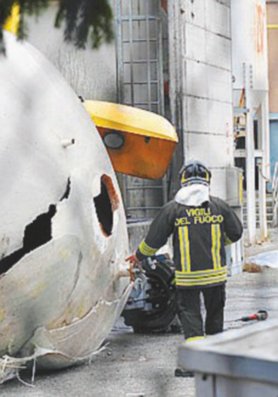 Copertina di Iren, esplode il silos dell’ex inceneritore: morto un 42enne