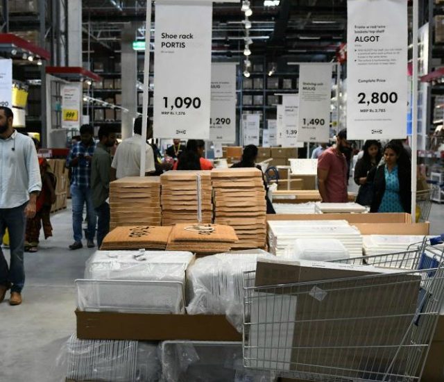 Sharing Ikea, l’idea di mettere a noleggio i mobili è un passo verso la democrazia delle merci