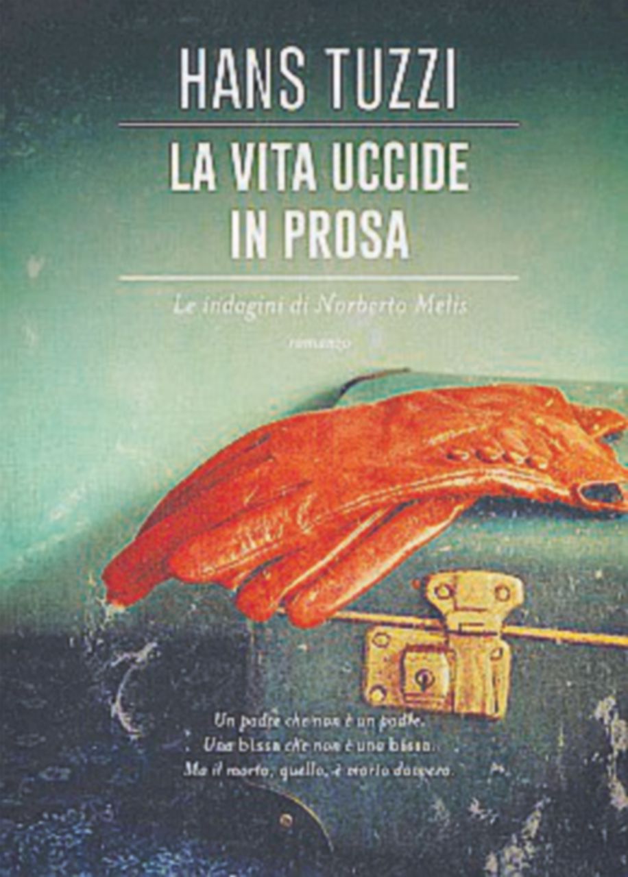 Copertina di Omicidio piccolo borghese in villetta: le sfumature grigie del noir di Tuzzi