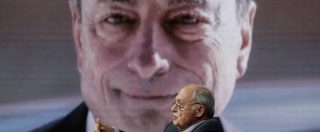 Copertina di Manovra, Draghi: “Fiducia in un’intesa ma serve abbassare i toni, non solo in Italia. Deviazioni? Non è la prima volta”