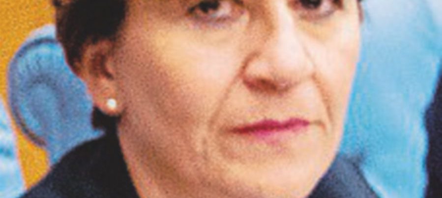 La Difesa precisa: “Tagli solo per 500 milioni di euro” La Difesa precisa: “Tagli solo per 500 milioni di euro”