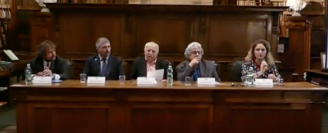 Copertina di Ermete Realacci al convegno di Casapound. E il leader di estrema destra apprezza Fassina: “Positive le idee sovraniste”