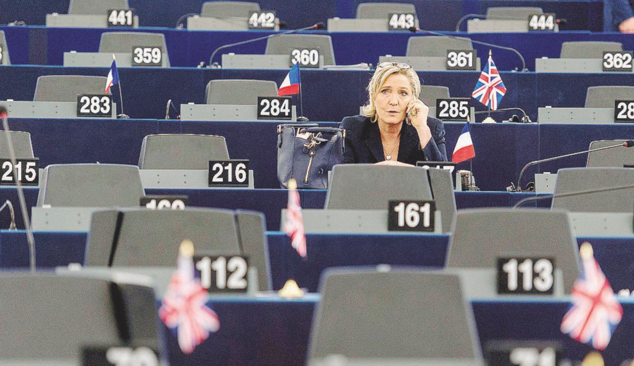 Fronte comune - Marine Le Pen a Strasburgo - Ansa Per i sovranisti Salvini può guidare l’Europa