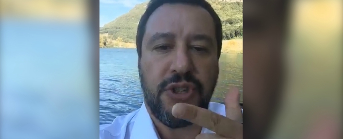 Copertina di Decreto fiscale, la verità di Salvini: “Conte leggeva e Di Maio scriveva. Se qualcuno era distratto, poi non dia colpa a Lega”