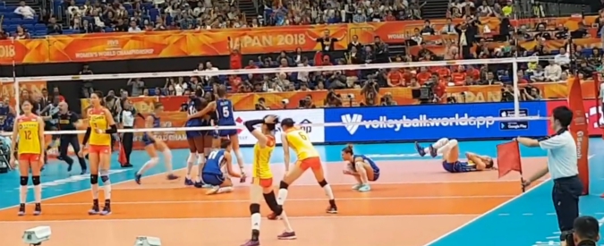 Copertina di Mondiali Volley, l’ultimo incredibile punto che regala alle Azzurre la finale. Poi la gioia in campo