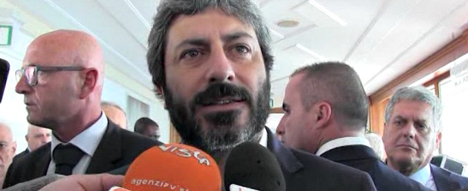 Copertina di Pace fiscale, Fico: “Si agisce all’interno di un filo rosso che è il contratto. Noi diversi dalla Lega”