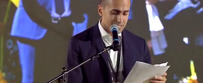 Copertina di Italia 5 stelle, Di Maio conclude l’intervento leggendo una lettera agli attivisti: “Nostra anima sempre la stessa”
