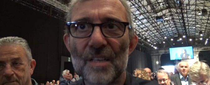 Copertina di Leopolda, Giachetti: “Rinviare Congresso? Non deve dirlo Renzi”. E su scontro Lega-M5s: “Farsa, attaccati col culo al potere”