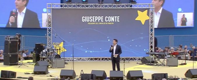 Conte: “Governo durerà, se ne facciano una ragione. Ho ridotto stipendio e scorta”. Di Maio: “Ora nuovo gruppo Ue”