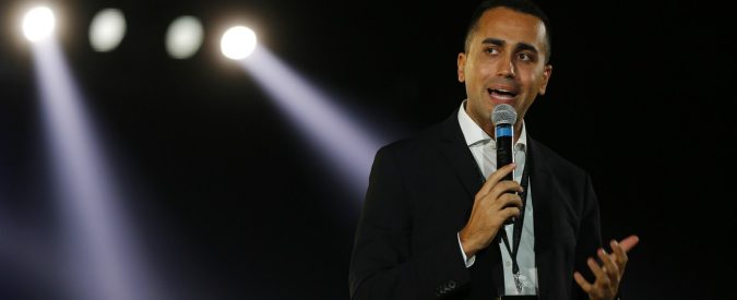 Italia 5 stelle, il Di Maio “di governo” rassicura la base: “Il Movimento cambia. Ma ricordiamo chi siamo, fedeli ai nostri valori”