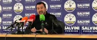 Copertina di La promessa di Salvini ai 5 stelle: “Nessuno sgambetto al governo da parte mia. Qualcun altro andrebbe all’incasso…”