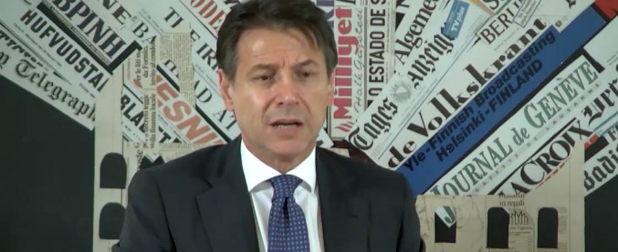 Copertina di Manovra, Conte alla Stampa estera: “Siamo in Ue, non mettiamo in dubbio commissione. Disponibili a dialogo”