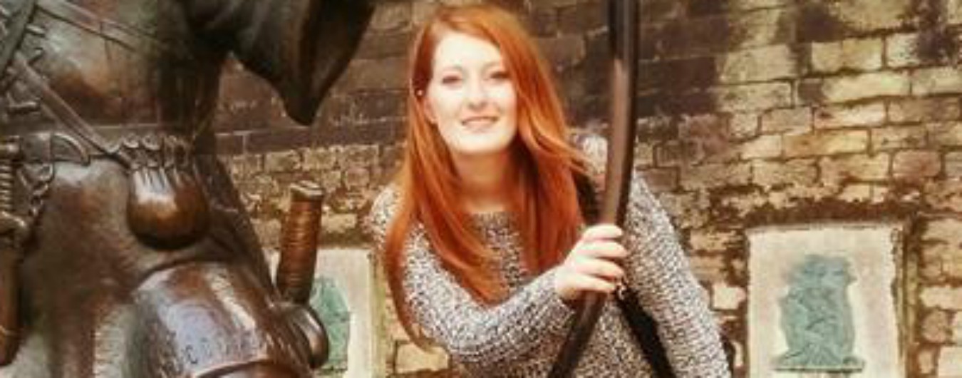 Copertina di Infermiera in Uk. “In Italia mille master e resti sempre precario. Qui stipendio doppio e promozione dopo tre anni”