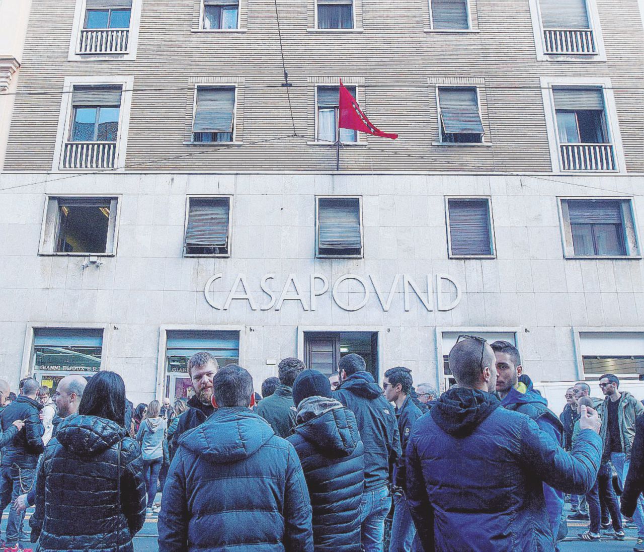 CasaPound, gli unici neri che Salvini non sgombera