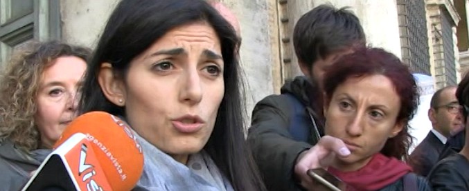 Copertina di Casapound, Raggi: “Sgombero? L’immobile è del Demanio, sarebbe un bel segnale per la città”