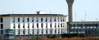 Copertina di Taranto, cade un drone nel carcere: trasportava telefoni cellulari e droga. Osapp e Sappe: “Non è un caso isolato”
