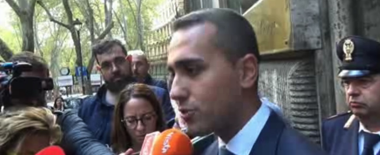 Copertina di Manovra, Di Maio: “Da Bce strali ma non lasciamo l’Euro. I mercati non devono avere timori”