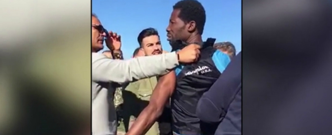 Copertina di Desirée Mariottini, il momento del fermo del quarto uomo in una baraccopoli: “Come ti chiami, quando sei nato?”