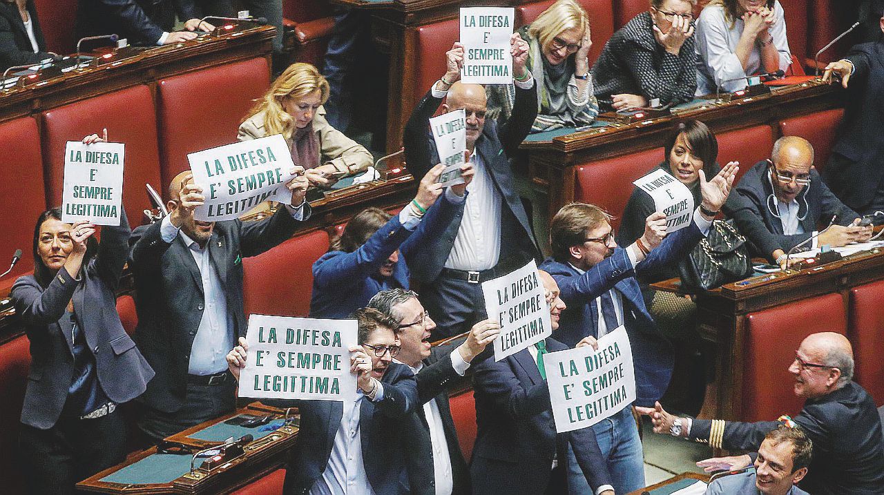 Copertina di “Triste, declassato y final. Ma la colpa è anche nostra”