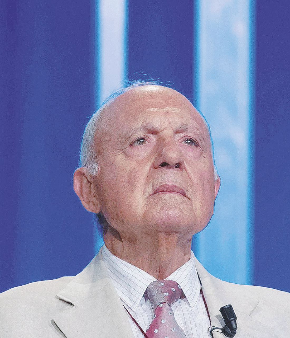 82 anni - Paolo Savona, economista, è nato a Cagliari il 6 ottobre del 1936 - Ansa Il sardo di Sardegna con molta autostima e mille vite alle spalle