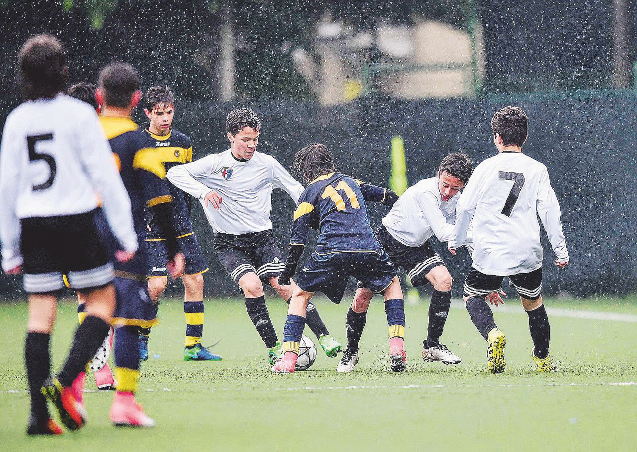 Un condono e gli sgravi fiscali: le mani di Giorgetti sullo sport