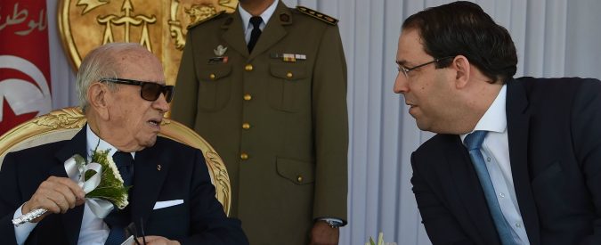 Tunisia, con la scusa del terrorismo il governo limita la libertà di movimento