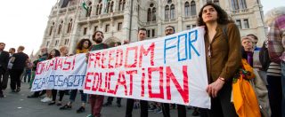 Copertina di Ungheria, l’università di Soros a un passo dal lasciare il Budapest: “Entro il primo dicembre serve accordo con governo Usa”
